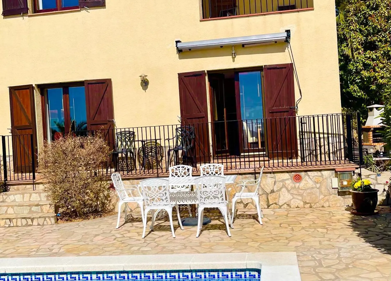 Villa Tranquila Large Luxury 3 Bedroomed 2 Bathrooms Private Villa With Pool And Sea Views In Calonge Sant Antoni De Calonge 0*, Калонже